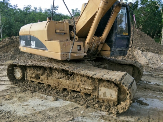 ขายรถแบคโฮ CAT 320 C เอกสารอินวอย ราคา 980000