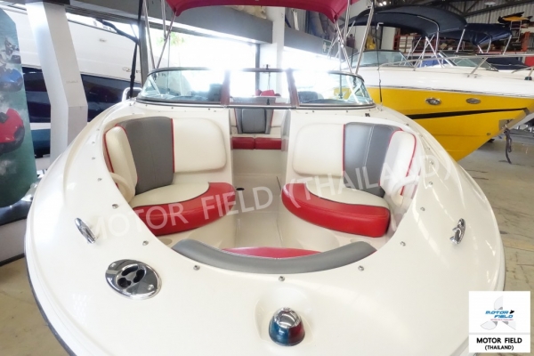 เรือมือสองสีสันโฉบเฉี่ยว สภาพสวยมาก 2006 Searay 195 Sport