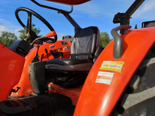 ❥สินค้าเข้าใหม่จ้าๆ????????รุ่นM7040 ชั่วโมงทำงาน1541ชม เครื่องดีเกียร์ดี ราคา570000บาท ปี57อุปกรณ์2ชิ้นใบดันหน้า+ผาน บริการจัดส่งฟรี ↠↠สนใจติดต่อสอบถาม↠0906910337 ⛽️พิกัดร้าน ส.เจริญแทรกเตอร์ อ. บางระกำ จ. พิษณุโลก