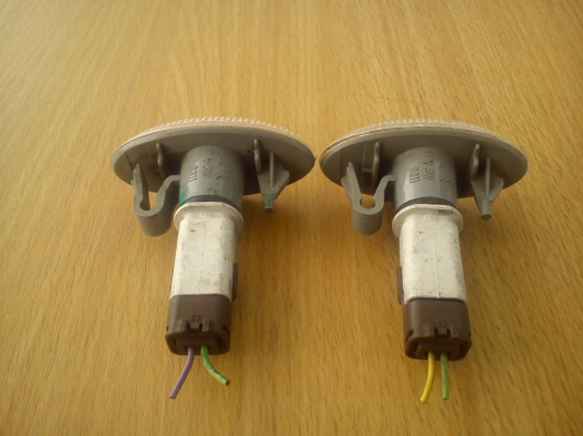 ไฟเลี้ยวแก้ม Peugeot 307 แท้