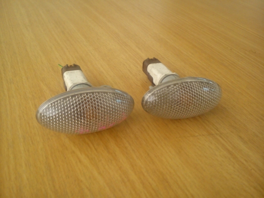 ไฟเลี้ยวแก้ม Peugeot 307 แท้