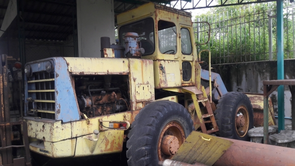 ขายรถตักเอวอ่อน komatsu-JH63รถนอกเก่าไม่ได้ใช้งาน 390,000บาท