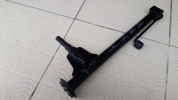 แม่แรง Benz W140 S420 S500 S600