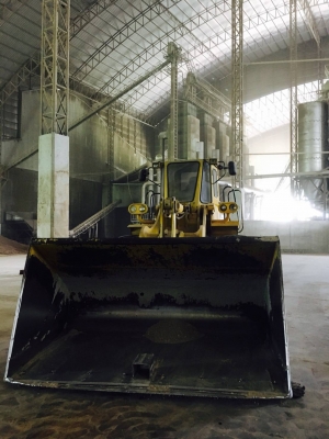 รถตัก Kawasaki 70ZIV เอกสารเล่มทะเบียน รถสวยพร้อมใช้งาน