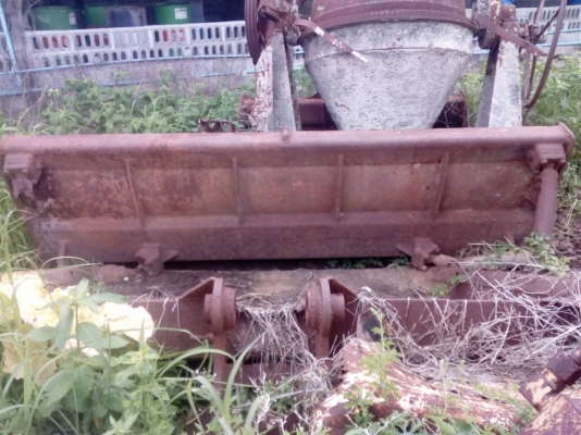 ขายใบมีด D-4.สภาพตามรูป ขายไม่แพงครับ