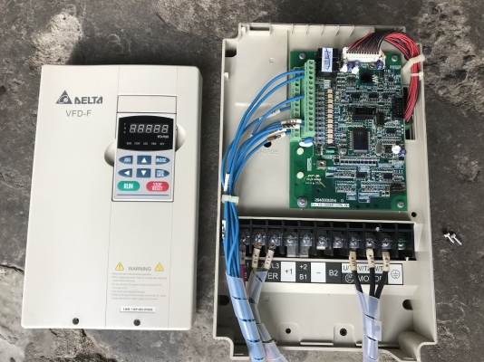 ขาย Inverter Delta ปรับรอบมอเตอร์ 7.5HP. 380V สภาพสวยมากตัดตู้ พร้อมใช้งาน ขาย Inverter Delta ปรับรอบมอเตอร์ 7.5HP. 380V สภาพสวยมากตัดตู้ พร้อมใช้งาน