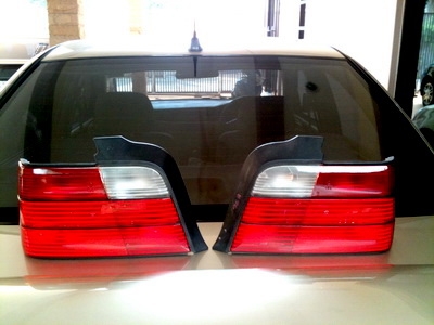 ไฟท้ายบีเอ็ม E36 แต่ง ราคาคู่ล่ะ 2200 บาท