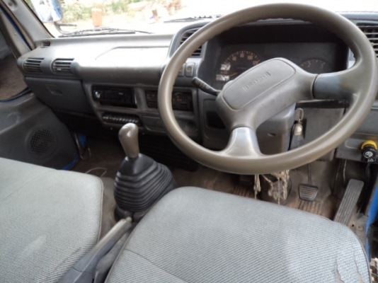 ขายรถ6ล้ออีซูซุหัวการ์ตูนNKR เครื่อง120แรงฝาขาว สภาพสวยๆพร้อมใช้งานคับ