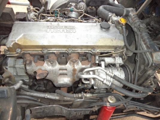 ขายรถ6ล้ออีซูซุหัวการ์ตูนNKR เครื่อง120แรงฝาขาว สภาพสวยๆพร้อมใช้งานคับ