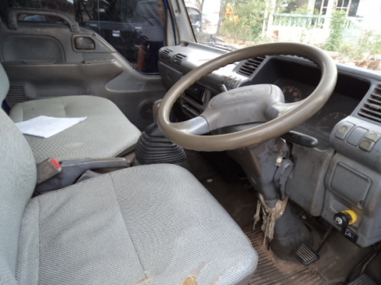 ขายรถ6ล้ออีซูซุหัวการ์ตูนNKR เครื่อง120แรงฝาขาว สภาพสวยๆพร้อมใช้งานคับ