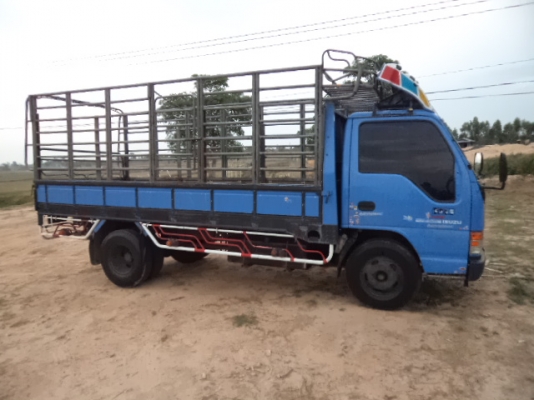 ขายรถ6ล้ออีซูซุหัวการ์ตูนNKR เครื่อง120แรงฝาขาว สภาพสวยๆพร้อมใช้งานคับ