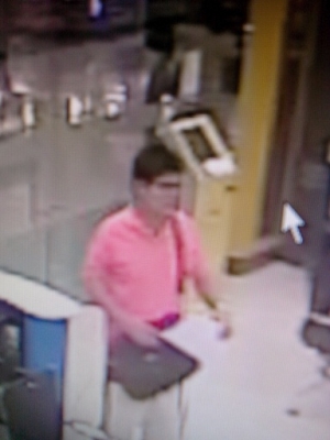 ระวังสัตว์นรกตัวนี้ด้วยครับใครรู้จักมันติดต่อผมด้วย