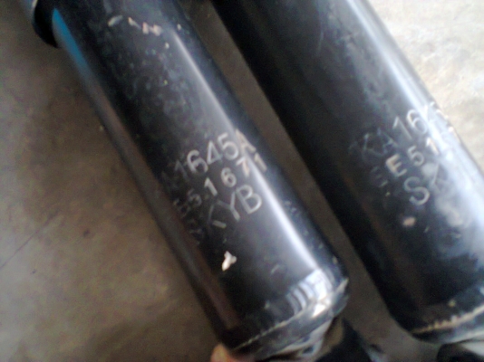 โช๊คอัพหน้าISUZU-TFRเดิมๆพร้อมใช้งาน