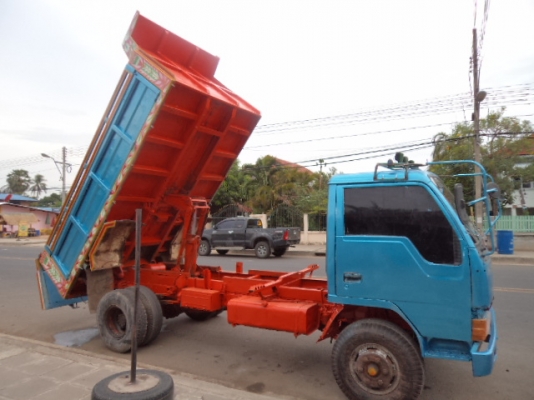 ขายรถ6ล้อมิตซูดั้ม เครื่องอีซูซุ115แรงม้า ช่วงล่างFหน้าFหลัง สภาพสวยพร้อมใช้งานคับ