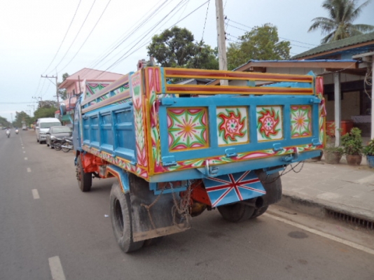 ขายรถ6ล้อมิตซูดั้ม เครื่องอีซูซุ115แรงม้า ช่วงล่างFหน้าFหลัง สภาพสวยพร้อมใช้งานคับ