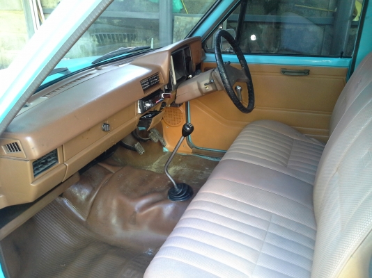 รถเรโท DATSUN720