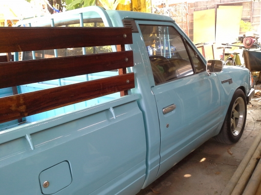รถเรโท DATSUN720