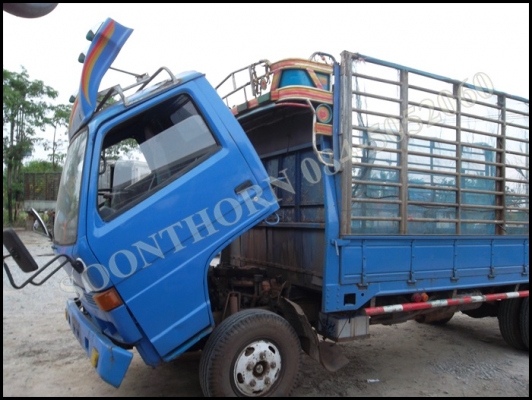 ขายด่วน รถบรรทุก 6 ล้อ ISUZU 110 แรง ยาว 5 เมตร คอกสูง รถสวยพร้อมใช้งาน ราคาสุดคุ้ม ขายด่วน รถบรรทุก 6 ล้อ ISUZU 110 แรง ยาว 5 เมตร คอกสูง รถสวยพร้อมใช้งาน ราคาสุดคุ้ม