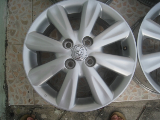 ขายล้อแม็กเดิม Toyota vios 15"x5.5" et45 4รู100 (081-3747940)