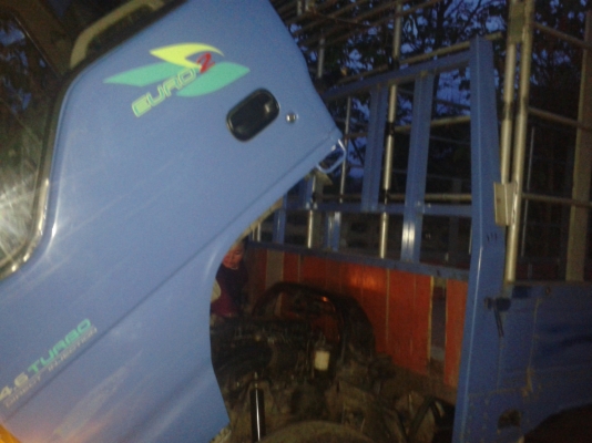 ขาย 6 ล้อ ISUZU 120 แรง (NPR66L)(4HF1) เครื่องแห้ง แน่น แรงดีมาก คัซีสวยมากๆ สวยจัดๆ พวงมาลัยพาวเวอร์ กระจกไฟฟ้า รถใช้งาน รถสวยมากๆ พร้อมใช้งานสุดๆ พร้อมโอน.. ขาย 6 ล้อ ISUZU 120 แรง (NPR66L)(4HF1) เครื่องแห้ง แน่น แรงดีมาก คัซีสวยมากๆ สวยจัดๆ พวงมาลัยพาวเวอร์ กระจกไฟฟ้า รถใช้งาน รถสวยมากๆ พร้อมใช้งานสุดๆ พร้อมโอน..