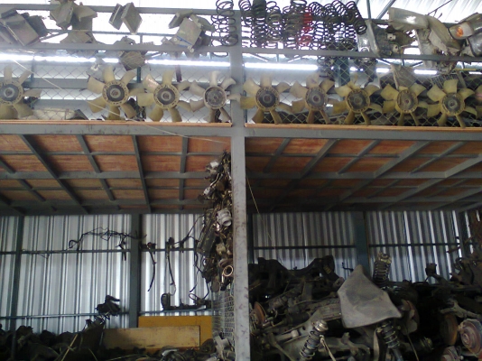 ขายถูกๆลดสุดๆอะไหล่เชียงกงแยกขายแล้วครับสนใจโทร0818152423