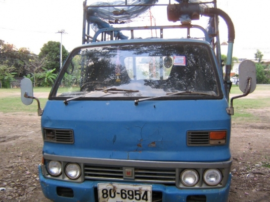 ขายด่วนรถบรรทุก4ล้อกลาง ขายด่วนรถบรรทุก4ล้อกลาง