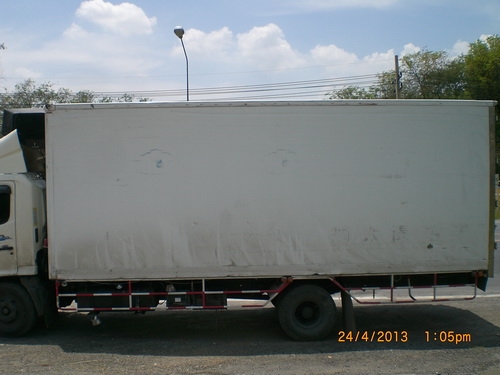 ตู้เปียก 6.40 เมตร เก่านอก พร้อมเครื่องทำความเย็น ซัมเมอร์คูลย์