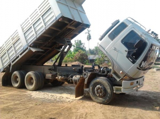 ขาย Hino 3H สองเพาดั้มพ์ ห้างเดิมเพิ่มโบ เจ้าของขายเองรถสวยพร้อมใช้ โทร 088-4501277 ขาย Hino 3H สองเพาดั้มพ์ ห้างเดิมเพิ่มโบ เจ้าของขายเองรถสวยพร้อมใช้ โทร 088-4501277