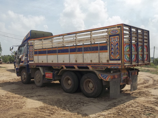 ขายด่วนรถบรรทุก 12 ล้อHINOไฮเทคเครื่อง p11c กระบะดั้มปรีเนียม