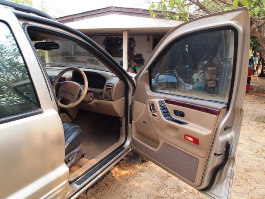 ขายรถ JEEP  GRAND CHEROKEE 4.0  LIMITED  ปี 2000  เกียร์ออโต้