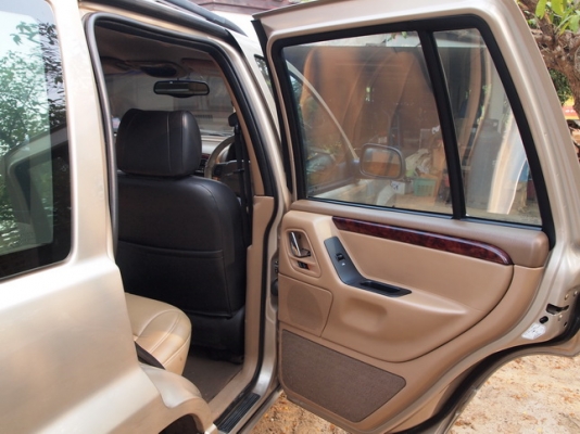 ขายรถ JEEP  GRAND CHEROKEE 4.0  LIMITED  ปี 2000  เกียร์ออโต้