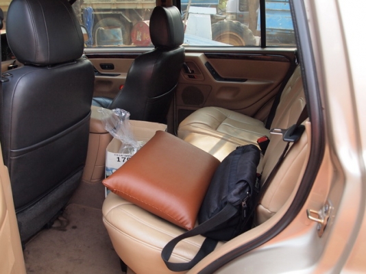 ขายรถ JEEP  GRAND CHEROKEE 4.0  LIMITED  ปี 2000  เกียร์ออโต้