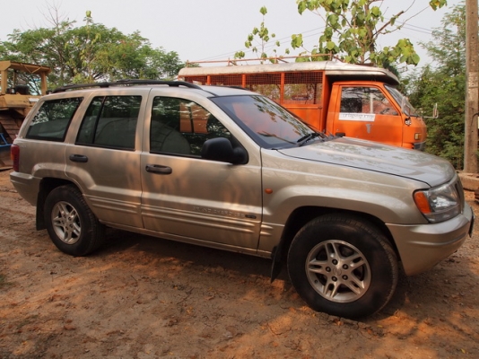ขายรถ JEEP  GRAND CHEROKEE 4.0  LIMITED  ปี 2000  เกียร์ออโต้