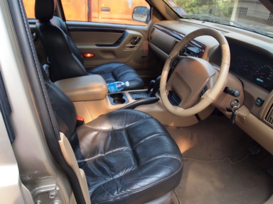 ขายรถ JEEP  GRAND CHEROKEE 4.0  LIMITED  ปี 2000  เกียร์ออโต้