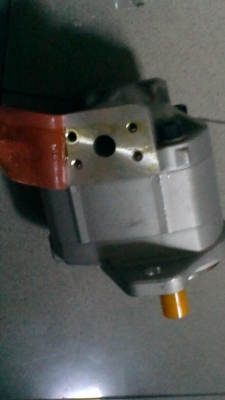 Spare part 705-11-33011 PUMP ASS'Y,(SAL(2)45) (Komatsu)