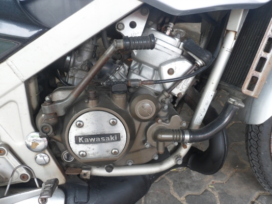 ขายรถจักรยานยนต์kawasakivictor