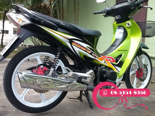 ขายรถสวย WAVE125 ปี 49 ดิสเบรคหน้า-หลัง เครื่องดีมาก ล้อแม็คยางใหม่ ระบบไฟดี