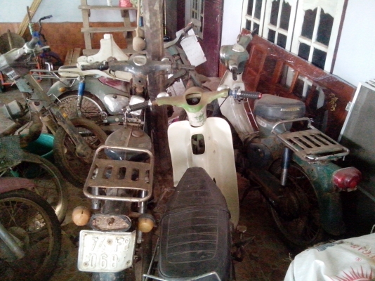 ขายซีถังแยก สามคันคันละ 7800 สนใจติดต่อ สภาพสวยทุกคัน ขายซีถังแยก สามคันคันละ 7800 สนใจติดต่อ สภาพสวยทุกคัน