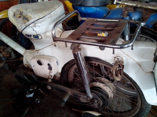 ขายซีถังแยก สามคันคันละ 7800 สนใจติดต่อ สภาพสวยทุกคัน ขายซีถังแยก สามคันคันละ 7800 สนใจติดต่อ สภาพสวยทุกคัน