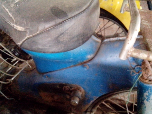 ขายซีถังแยก สามคันคันละ 7800 สนใจติดต่อ สภาพสวยทุกคัน ขายซีถังแยก สามคันคันละ 7800 สนใจติดต่อ สภาพสวยทุกคัน