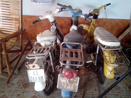 ขายซีถังแยก สามคันคันละ 7800 สนใจติดต่อ สภาพสวยทุกคัน ขายซีถังแยก สามคันคันละ 7800 สนใจติดต่อ สภาพสวยทุกคัน