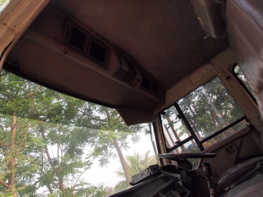 ขายรถบรรทุก10ล้อ2เพลา MITSUBISHI FN527 195 แรง เครื่องดี คัสชีส์สวยมากเลย