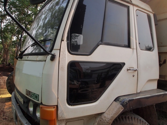 ขายรถบรรทุก10ล้อ2เพลา MITSUBISHI FN527 195 แรง เครื่องดี คัสชีส์สวยมากเลย