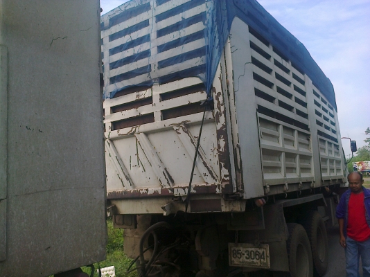 อีซุFXZ23NZ 2 4  ห้างแท้ 270แรงปี*49...รถยอดนิยม..แม่-ลูกไม่ดั้ม...18ล้อ รถอยู่โคราช....