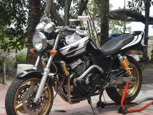 ขาย Superfour cb400 ปี 95 Version R ทะเบียน โอนนอก (สวม)