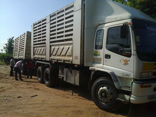 (เหลือ1ชุด)18ล้อดั้ม แม่-ลูก อีซุ FXZ23NZ24 ห้างแท้ปี*49 รถเดิมๆ