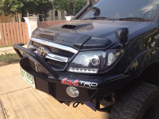 ขายรถวีโก้สีดำยกสูง