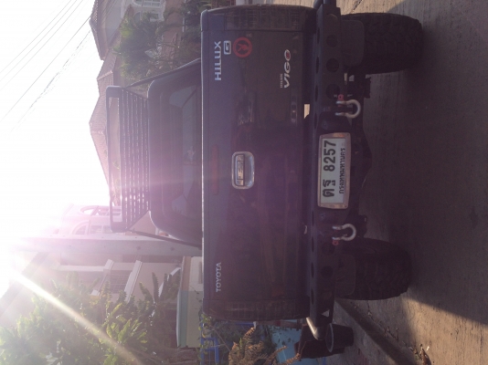 ขายรถวีโก้สีดำยกสูง