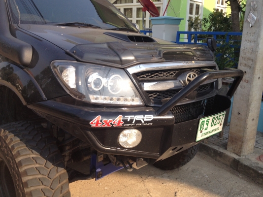 ขายรถวีโก้สีดำยกสูง