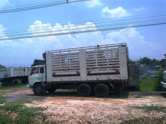 ขายด่วน..รถสิบล้อ HINO FL17 รถปี 34 เครื่องดี คัสซีสวย เก๋งสวย ภายในครบ มีแอร์เย็นฉ่ำ มีทะเบียน สภาพพร้อมใช้สุดขีด.